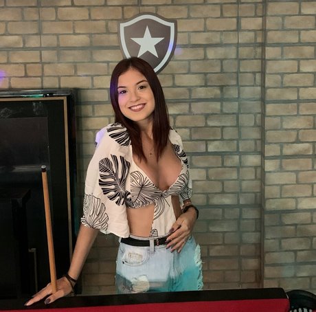 Samanta Alves top star image