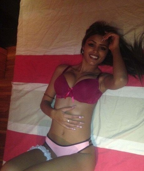 Berki Loretta star high quality images