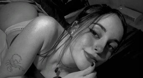 Martina Santos star naked gallery