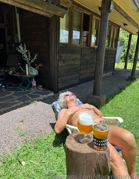 glacynaturista nude actress galleries