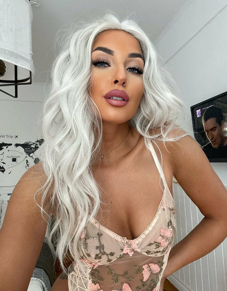 baddie withnodaddy model exclusive img