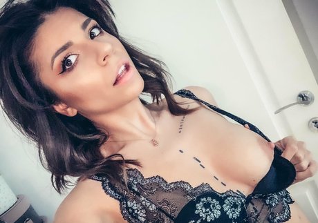 diaryofalexacreed xxx star photos