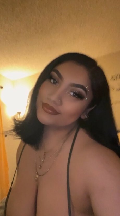 Lawhora adult actress photo