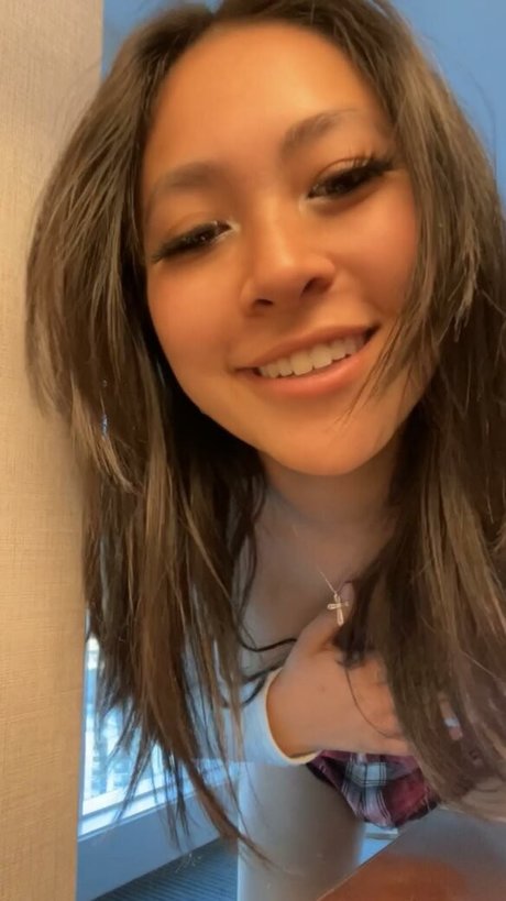 Awkward Thanks2146 free actress image