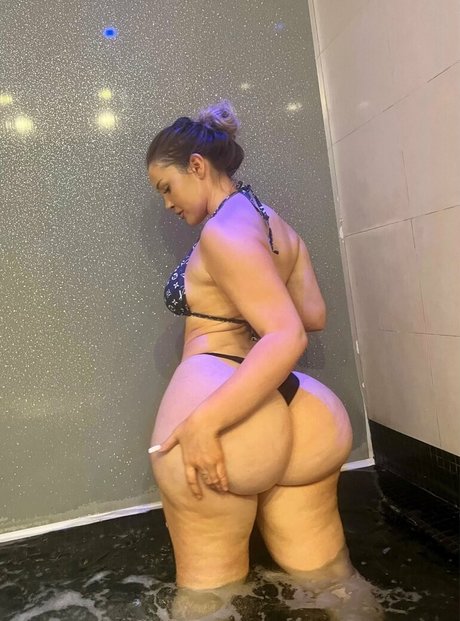 bootybyshel2 star pornographic picture