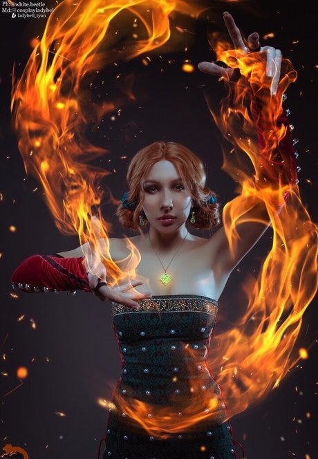 Ladybell hot actress img