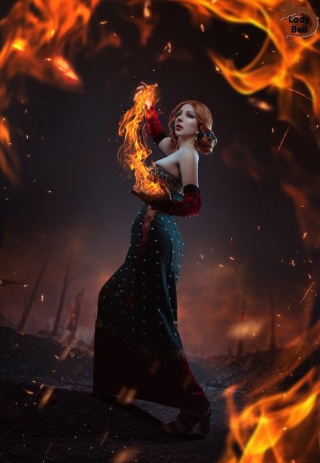 Ladybell erotic actress pic