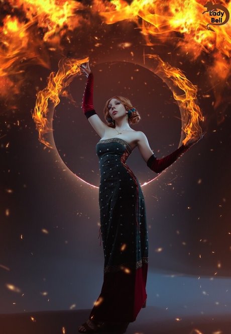 Ladybell sexy actress picture