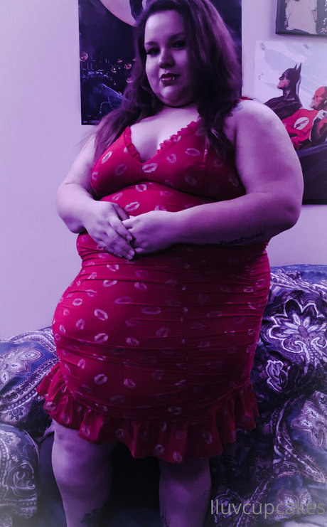 iluvcupcakes model sexy archive