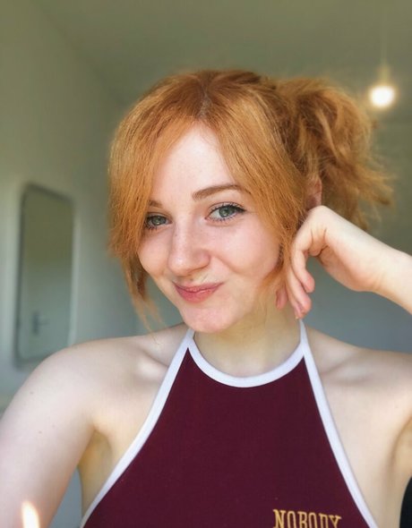 Dampptowel pornstar nude pictures