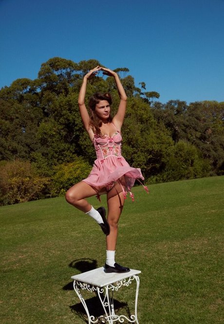 Olga Obumova pornstar sexy photo