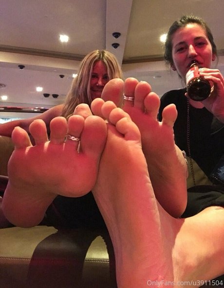 wonderfeetwoman Profile pic