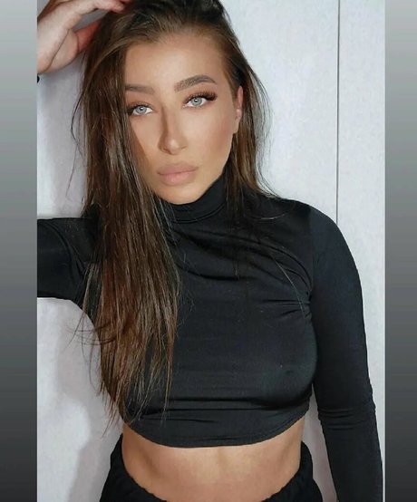 roxanasilvanasandu pornstar hd gallery