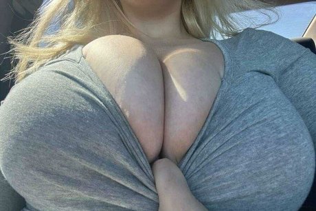 Xohalz444 model hd images