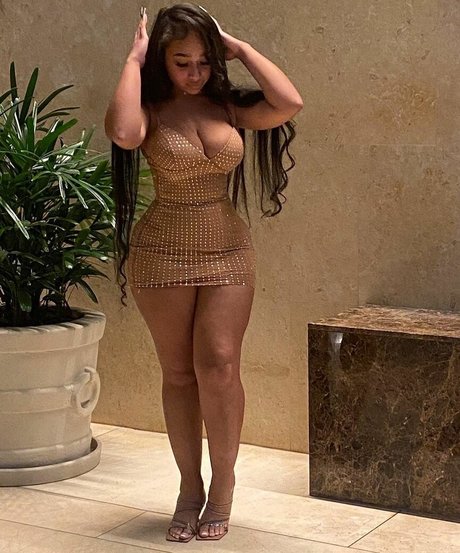 Lexxiibaebie nudes actress pics