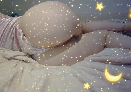 afoxiegirl star erotic images