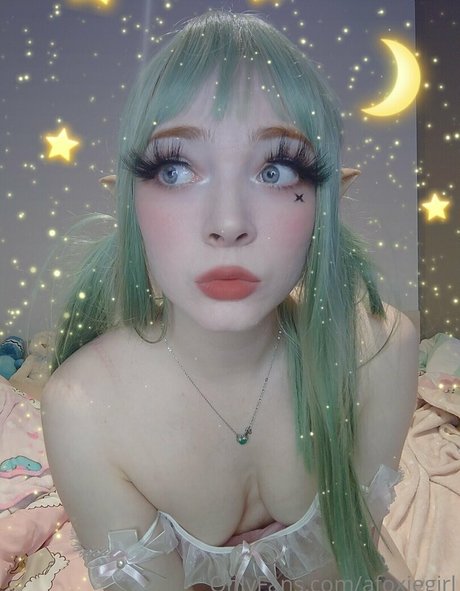 afoxiegirl pornographic model pics