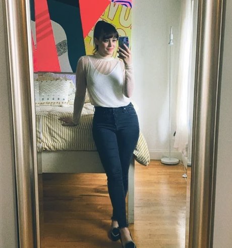 Hayley Orrantia art pornstar photo