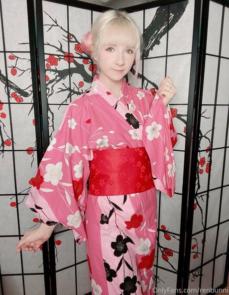 renbunni xxx model pictures