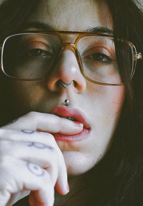 salemmoonfree free model archive