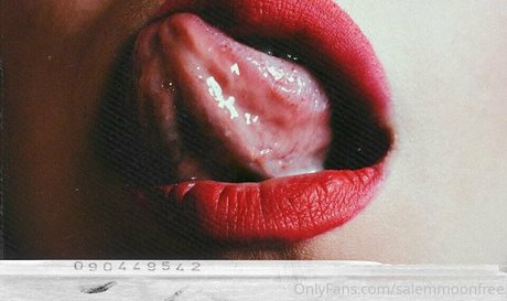 salemmoonfree erotic model pic