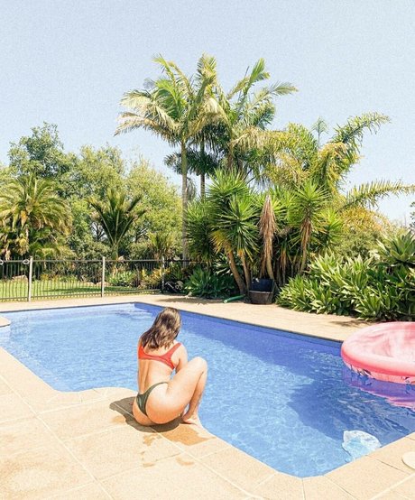 LouiseWhyyte porn star pic