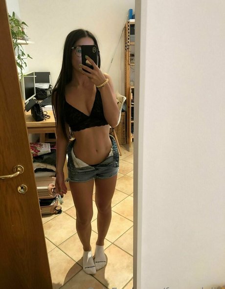 freeredalia high quality actress galleries