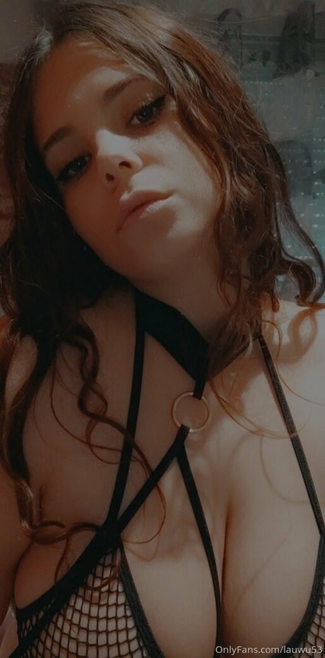 lauwu53 star erotic photo