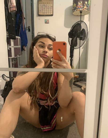 Joy Blue top actress image