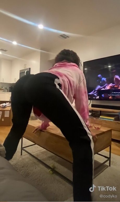 Kelsey Kreppel beautiful actress pic