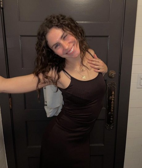 Kelsey Kreppel model art photo