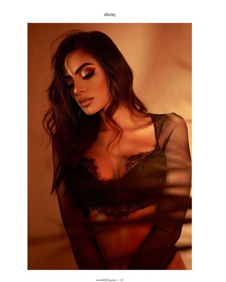 Daniela Velez model beautiful images