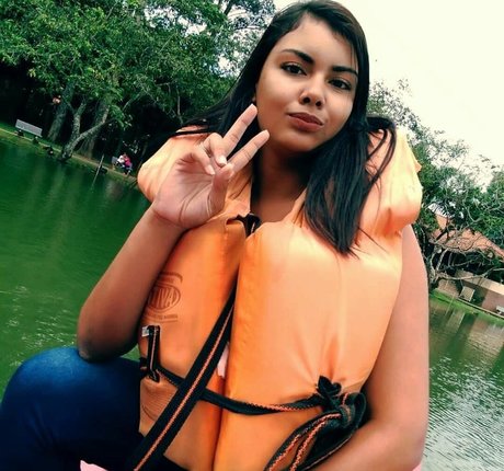 Evelim Alves pornstar exclusive images