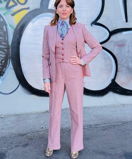 Ophelia Lovibond pornstar erotic pic