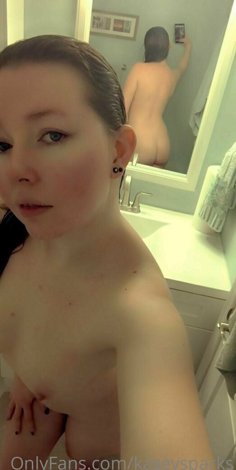 kaseysparks model pretty pic