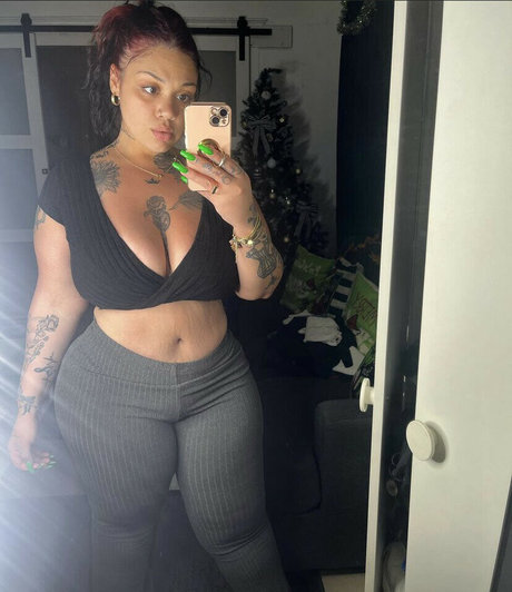 Krisssss__x exclusive star images