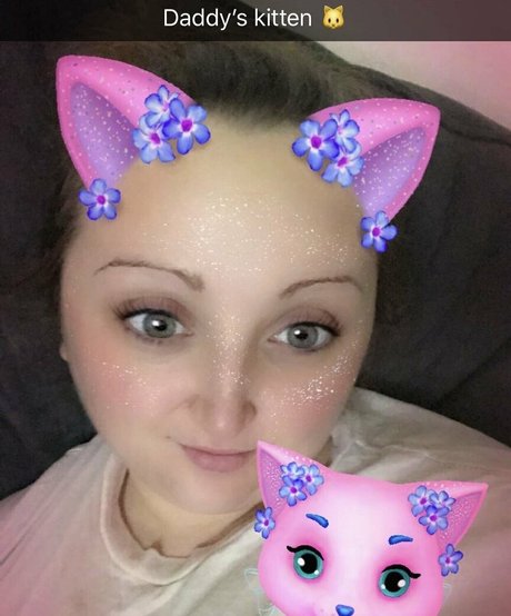 naughty kitten84 model porn image