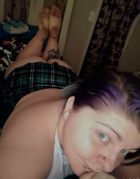 madmoxie112 sexy pornstar image