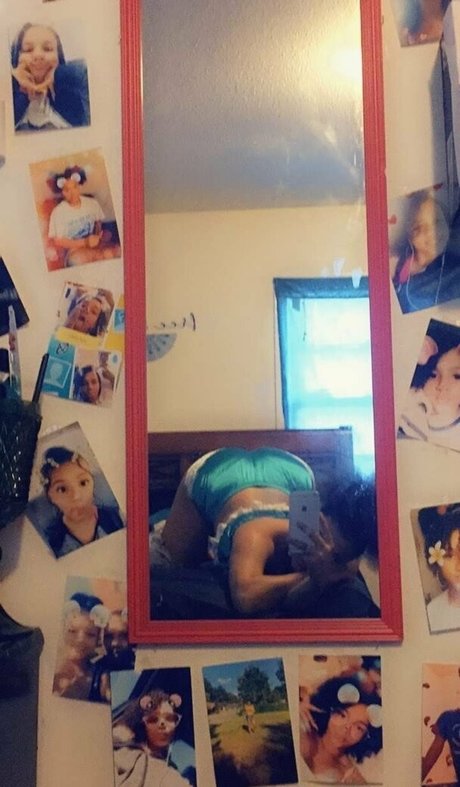 cherryyyy colaa pornstar exclusive photo