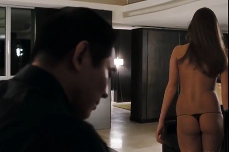 Nadia Fares exclusive actress pic