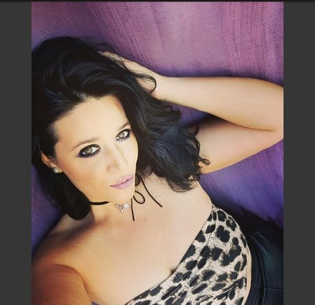 hotsexymommy69 model pornographic galleries