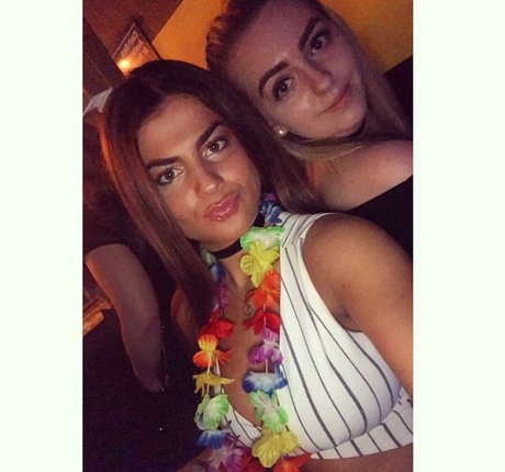 Lauren Fardon model nice picture