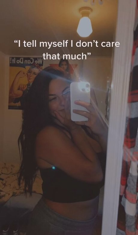 Kenzie G beautiful actress image