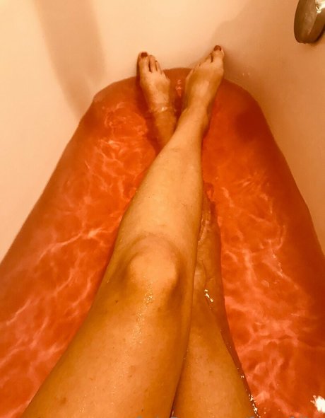 feetofdita beautiful actress image