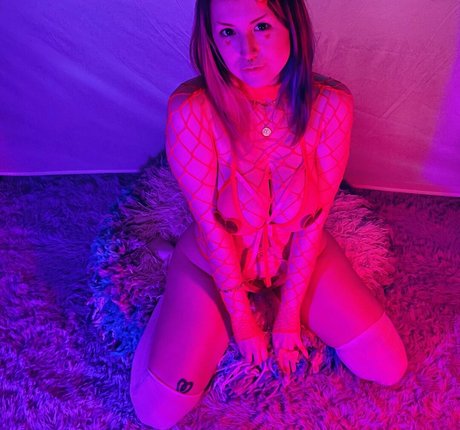 missmaevyn naked pornstar picture