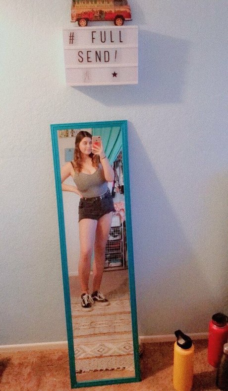 Emma R B porn actress pics