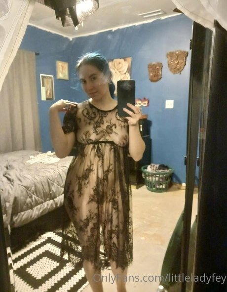 littleladyfey sexy star gallery