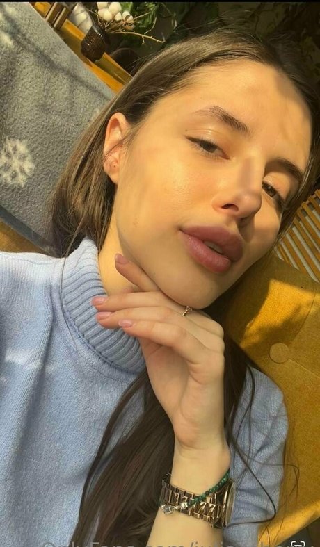 julia cherry model nice gallery