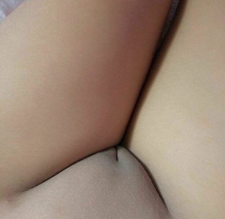 ilesmota model nudes images