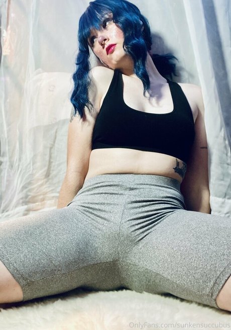 sunkensuccubus model art photo